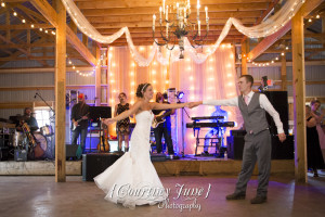 minnesota harvest apple orchard jordan minneapolis wedding photographer